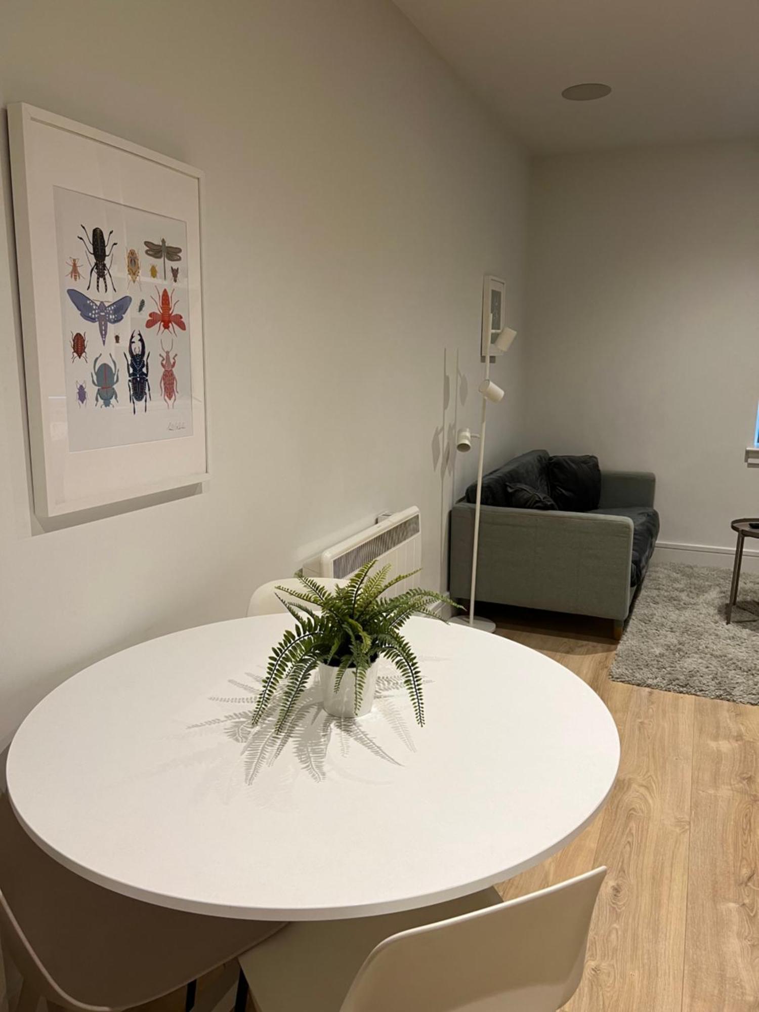 London Heathrow Airport Voyager House Terminal 12345 - Ev Electric And Parking Available! Apartment Hillingdon